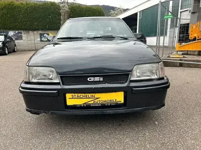 Gebraucht Opel Kadett 129 PS (94 kW) 1991 Schwarz Limousine