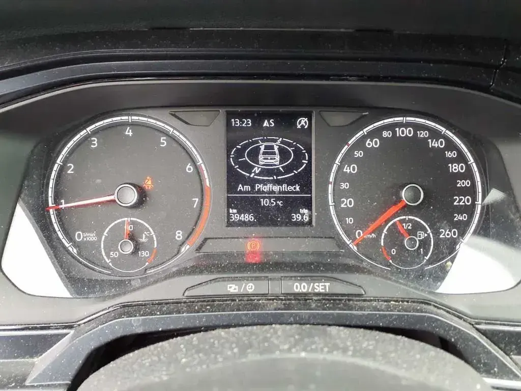 Gebraucht VW Polo Trendline 75 PS (55 kW) 2018 Grau Kleinwagen