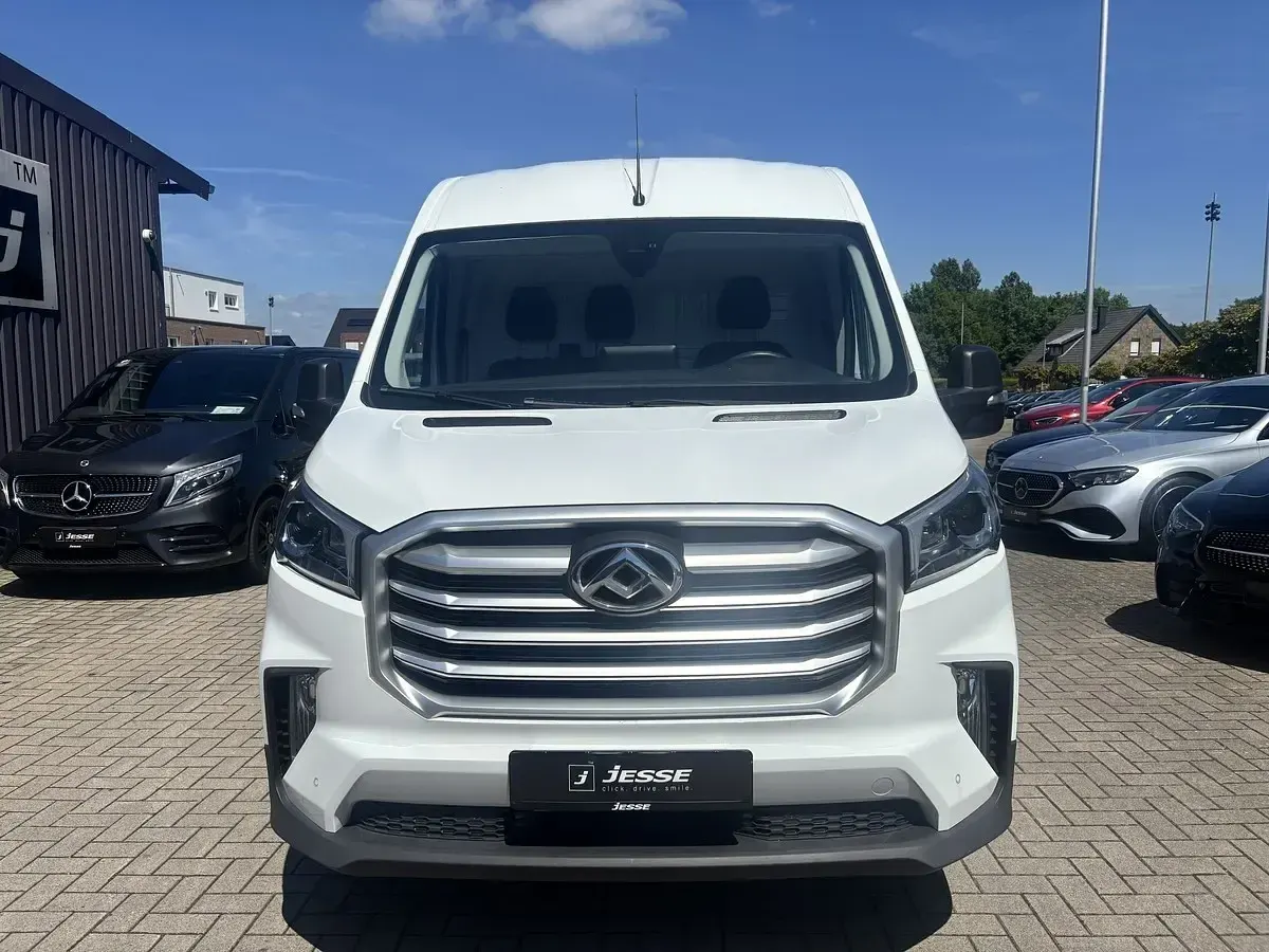 Gebraucht Maxus V90 148 PS (108 kW) 2024 Weiß Van