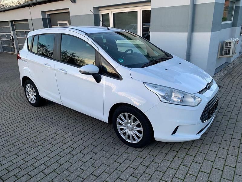 Weiß Gebraucht 2013 Ford B-MAX Trend Van / Kleinbus | 5.990 € (Guter Preis) - Bild 1/4