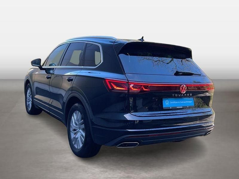 Gebraucht VW Touareg Elegance 286 PS (210 kW) 2025 Grenadillschwarz SUV