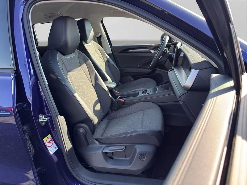 Gebraucht VW Tayron Life 150 PS (110 kW) 2025 Violett SUV