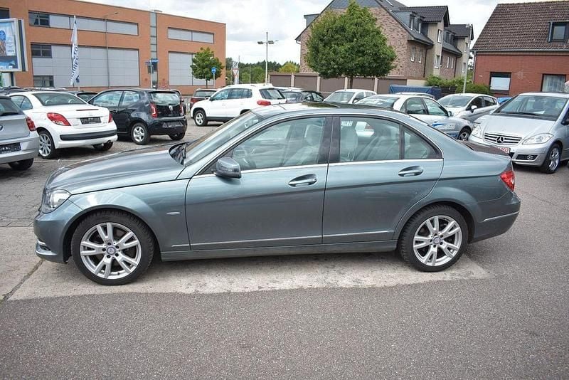 Gebraucht Mercedes C350 306 PS (225 kW) 2011 Grau Limousine