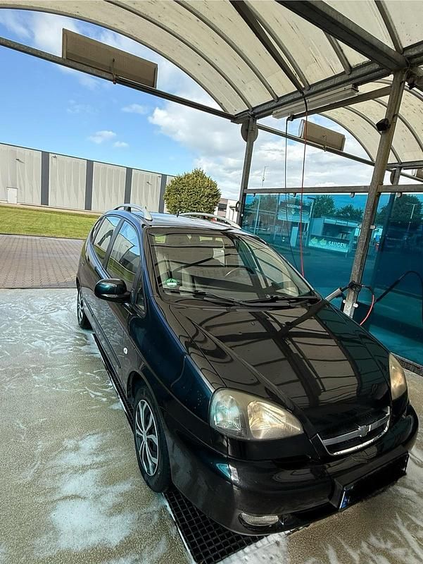 Schwarz Gebraucht 2004 Chevrolet Tacuma Van / Kleinbus | 1.950 € (Fairer Preis) - Bild 1/4