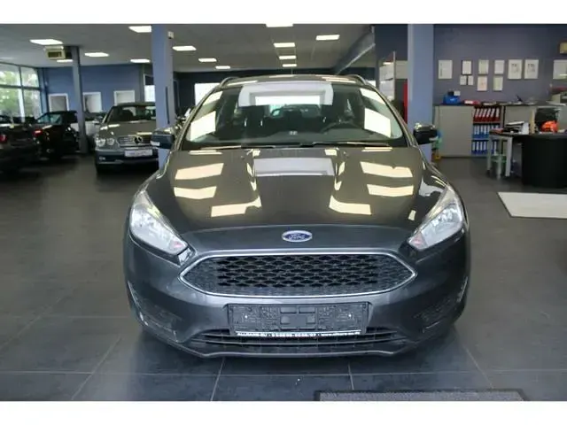 Occasion Ford Focus 105 ch (77 kW) 2017 Gris Break