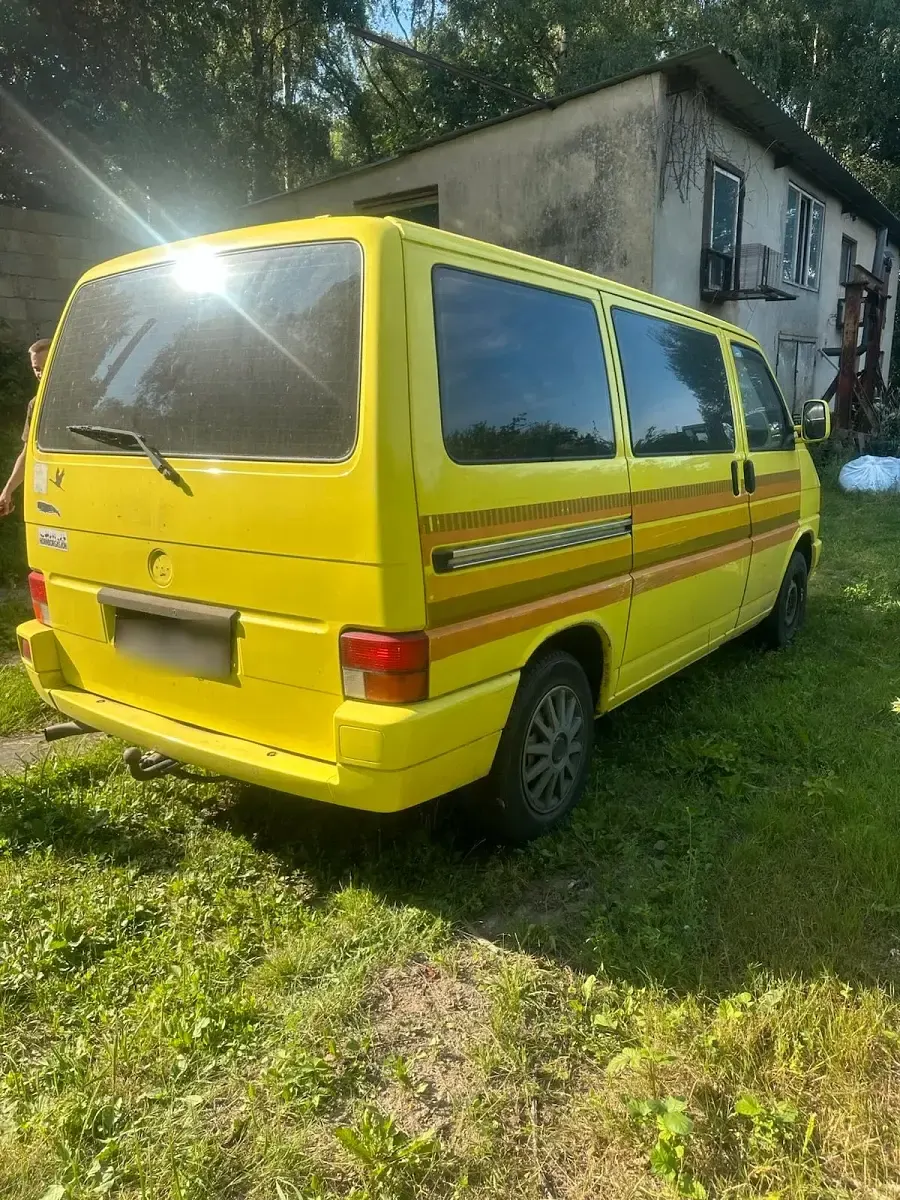 Gebraucht VW T4 78 PS (57 kW) 1994 Gelb Van