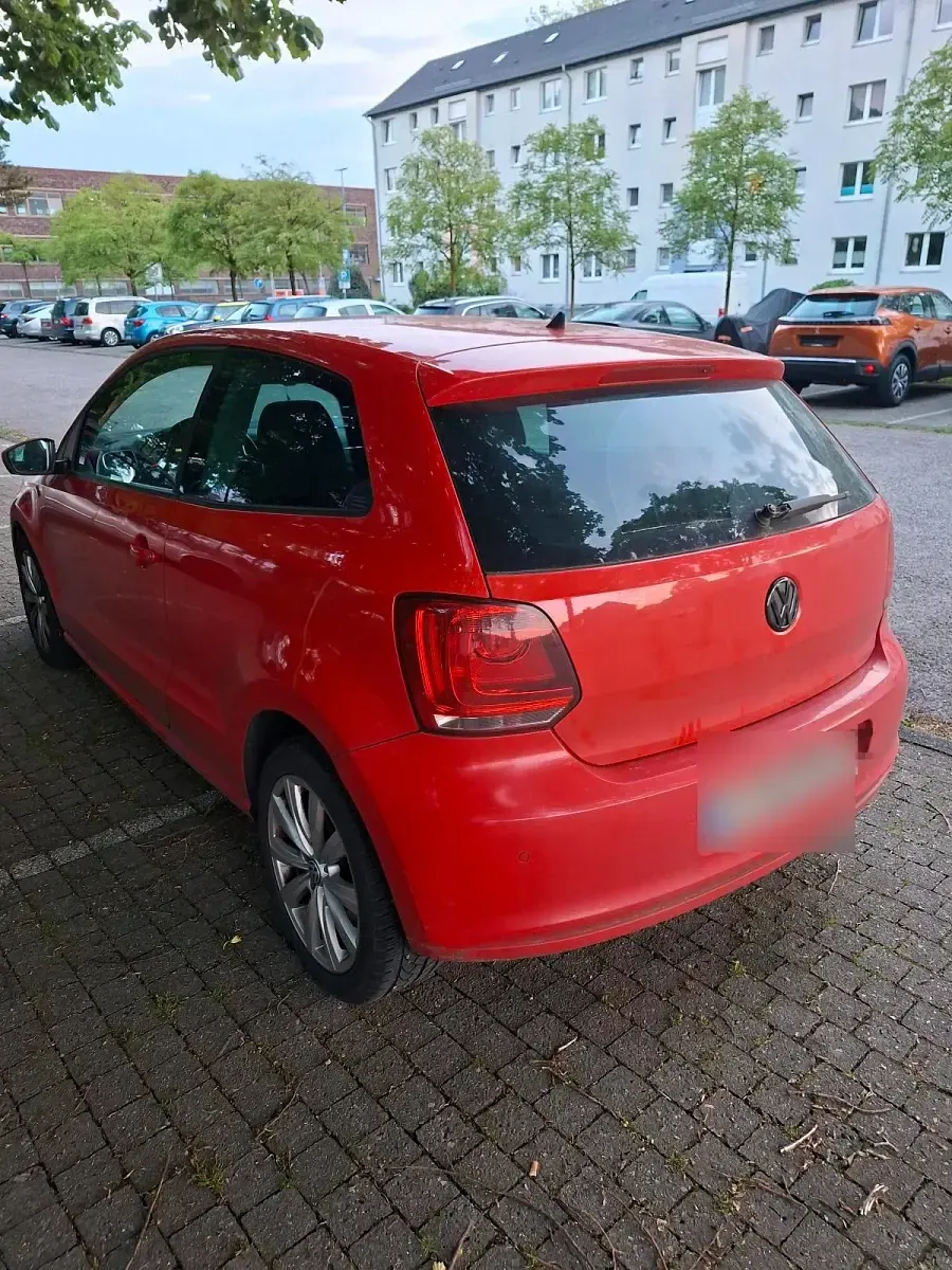 Używany VW Polo 60 KM (44 kW) 2011 Czerwony Hatchback