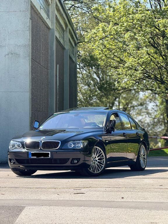 Gebraucht BMW 740 Performance 306 PS (225 kW) 2005 Schwarz Limousine