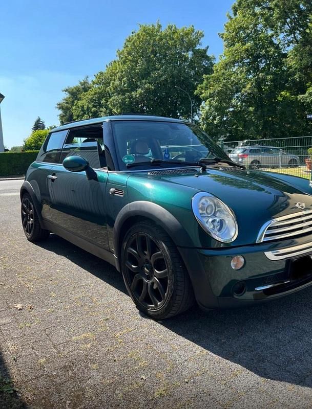 Second-hand Mini Cooper 118 CP (86 kW) 2004 Verde Hatchback