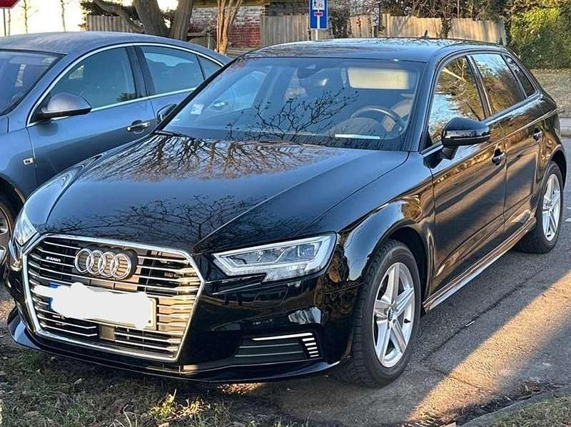 Gebraucht Audi e-tron Sportback 110 kW (150 PS) 2020 Schwarz SUV