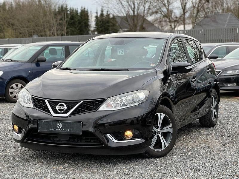 Schwarz Gebraucht 2015 Nissan Pulsar Tekna Limousine | 9.990 € (Etwas zu teuer) - Bild 1/4