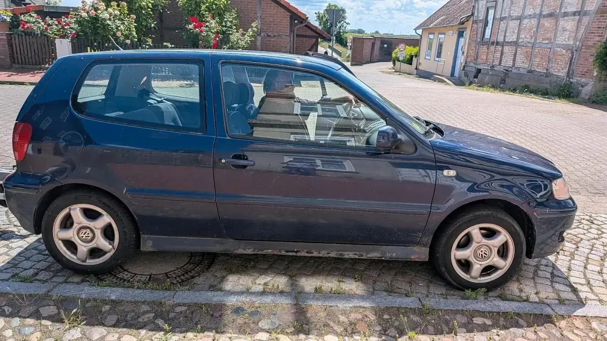 Gebraucht VW Polo 75 PS (55 kW) 2026 Blau Kleinwagen