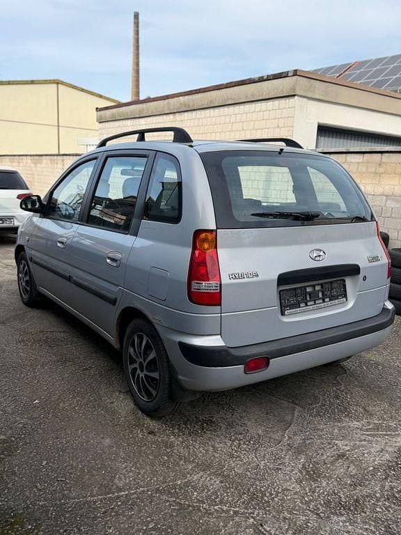 Gebraucht Hyundai Matrix GLS 103 PS (75 kW) 2002 Grau Van / Kleinbus