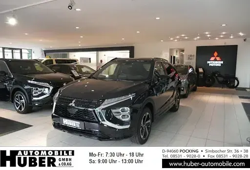 Używany Mitsubishi Eclipse Cross Top 188 KM (138 kW) 2023 Czarny SUV