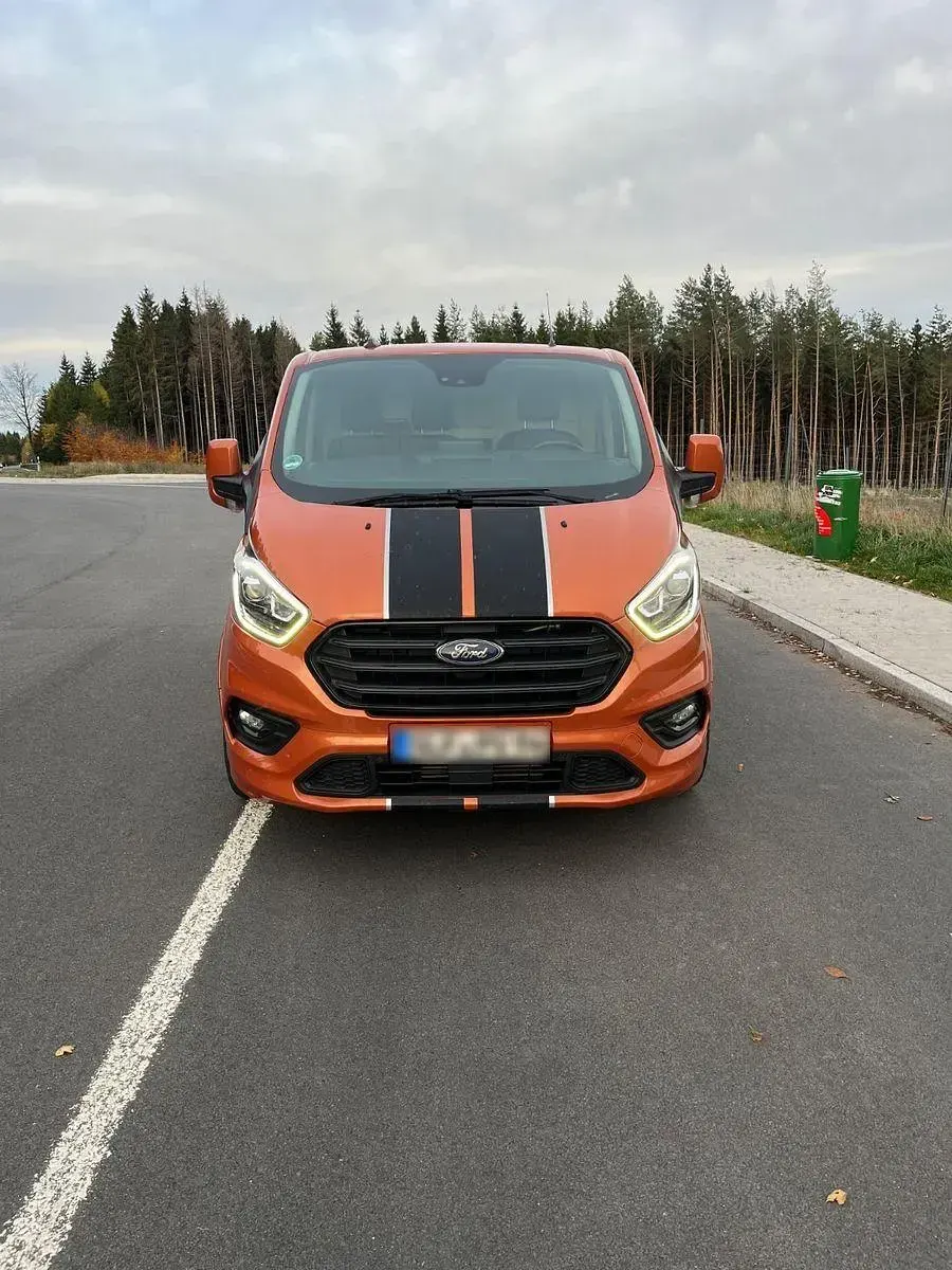 Gebraucht Ford Transit Custom 185 PS (136 kW) 2020 Orange Van / Kleinbus