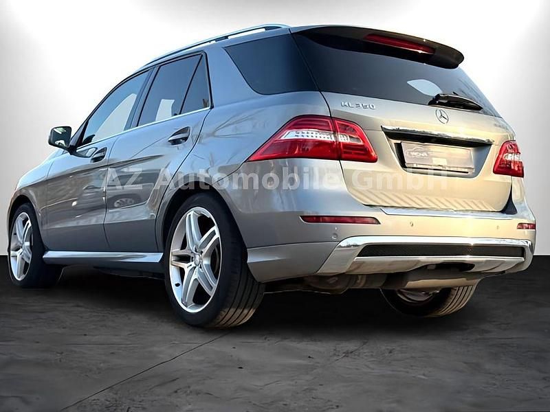 Gebraucht Mercedes ML350 AMG 258 PS (189 kW) 2013 Silber SUV