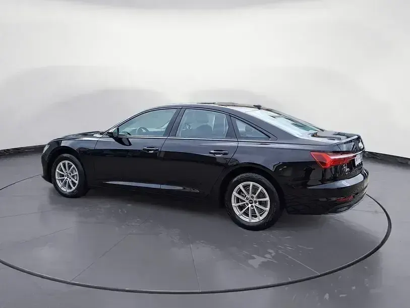 Usata Audi A6 Basis 204 CV (150 kW) 2024 Nero Berlina