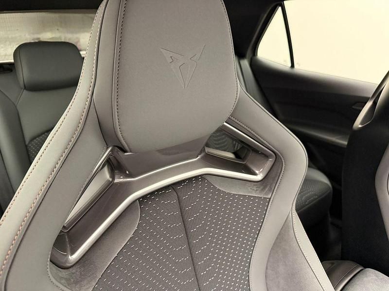 Gebraucht Cupra Born VZ3 239 kW (326 PS) 2026 Grün Kleinwagen