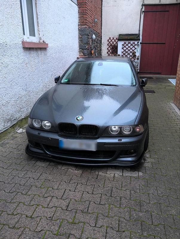 Grau Gebraucht 2000 BMW 520 Limousine | 3.500 € (Fairer Preis) - Bild 1/4