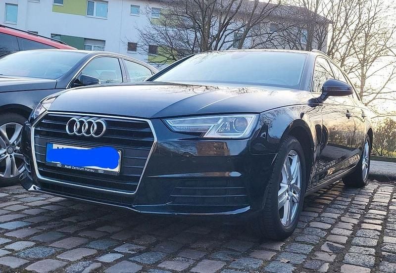 Schwarz Gebraucht 2017 Audi A4 Design Kombi | 15.400 € (Guter Preis) - Bild 1/4