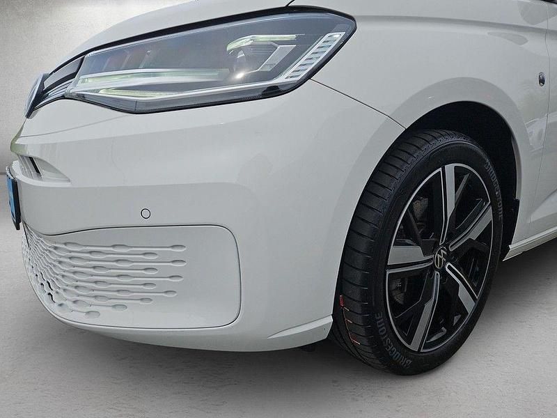 Gebraucht VW Caddy Life 122 PS (89 kW) 2022 Weiß Van / Kleinbus