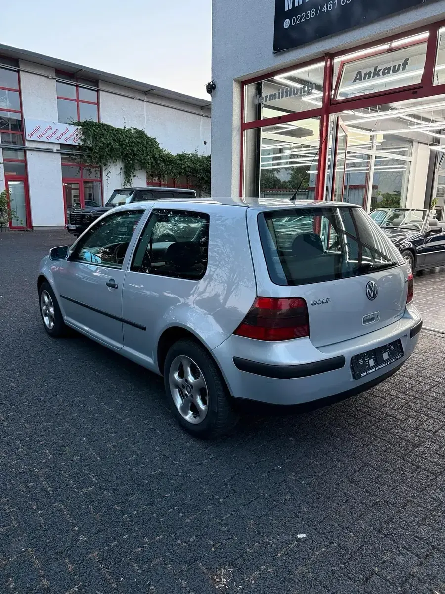 Gebraucht VW Golf III 101 PS (74 kW) 1999 Grau Kleinwagen