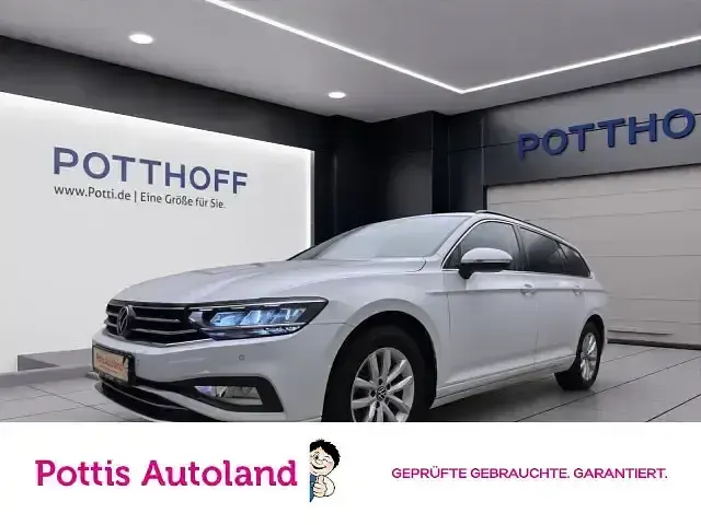 Gebraucht VW Passat Business 150 PS (110 kW) 2023 Kombi