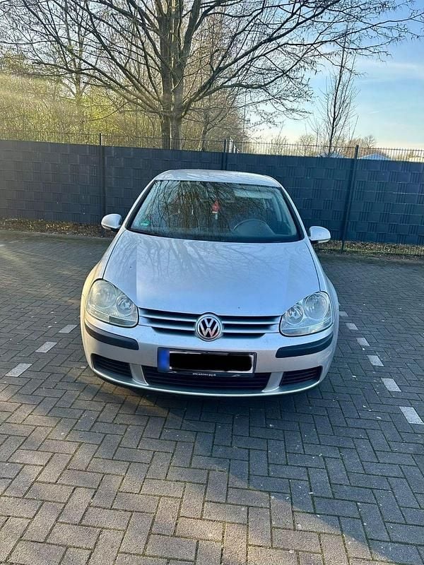Gebraucht VW Golf IV 75 PS (55 kW) 2006 Grau Limousine