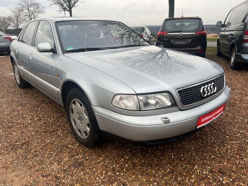 Silber Gebraucht 1997 Audi A8 Sport Limousine | 5.250 € (Fairer Preis) - Bild 1/4