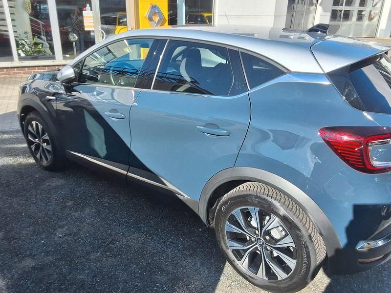 Gebraucht Renault Captur Techno 140 PS (102 kW) 2023 Blau SUV