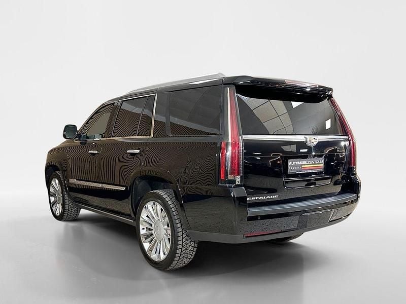 Gebraucht Cadillac Escalade 426 PS (313 kW) 2019 Schwarz SUV