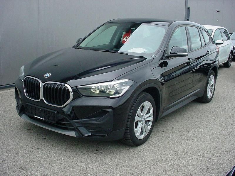 Gebraucht BMW X1 Advantage 220 PS (161 kW) 2021 Schwarz SUV