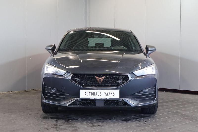 Gebraucht Cupra Leon 150 PS (110 kW) 2024 Grau Limousine