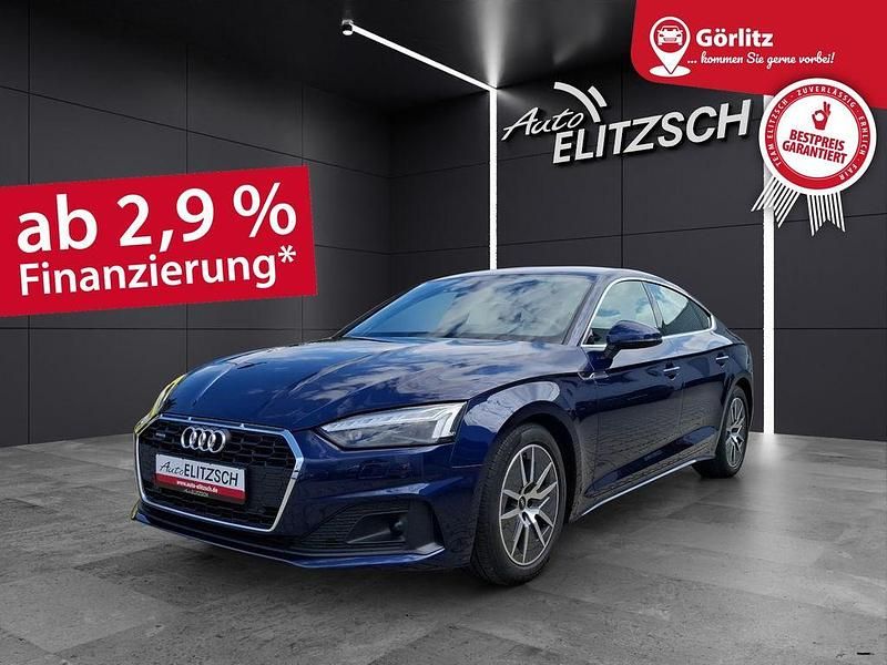 Blau Gebraucht 2022 Audi A5 Sportback Sport Kleinwagen | 38.950 € (Fairer Preis) - Bild 1/4