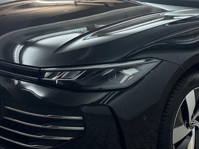 Gebraucht VW Passat Business 150 PS (110 kW) 2024 Grenadillschwarz metallic Kombi