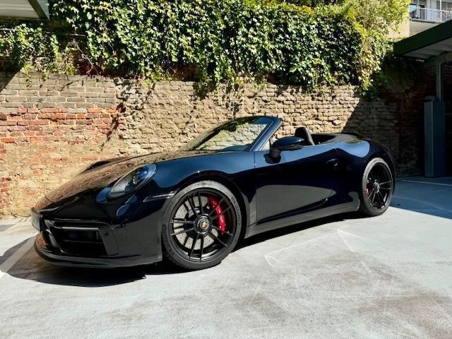 Schwarz Gebraucht 2022 Porsche 992 Cabrio | 171.900 € (Fairer Preis) - Bild 1/4