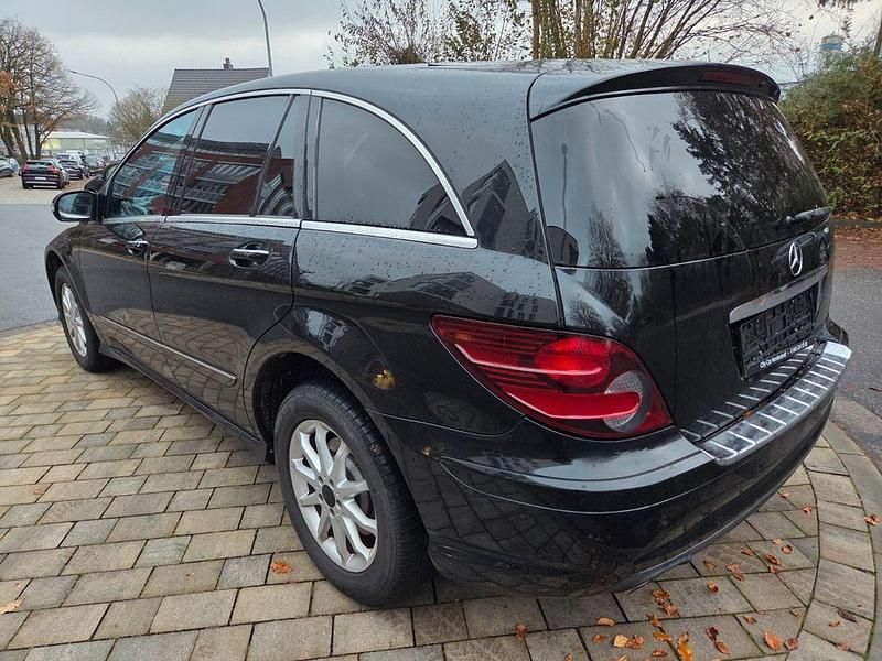 Gebraucht Mercedes R350 224 PS (164 kW) 2010 Schwarz Van / Kleinbus