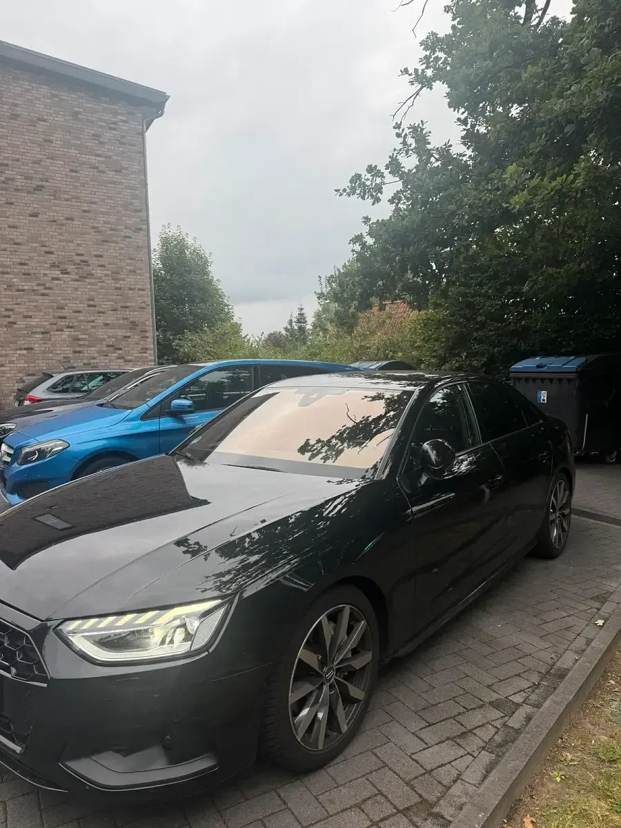 Gebraucht Audi A4 190 PS (139 kW) 2020 Schwarz Limousine