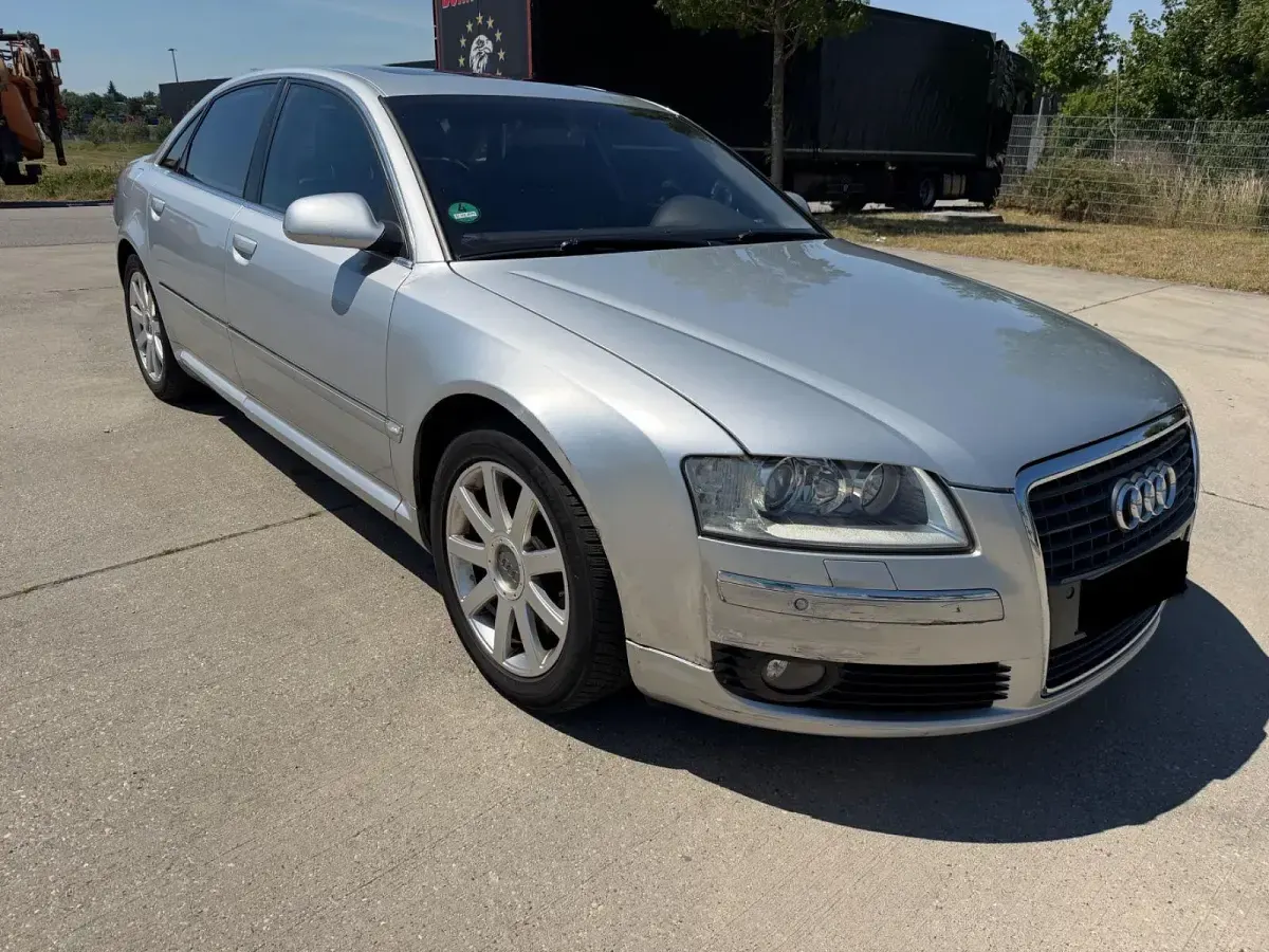 Gebraucht Audi A8 Sport 334 PS (245 kW) 2005 Silber Limousine