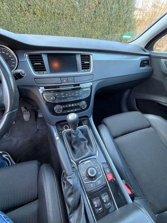 Gebraucht Peugeot 508 SW Active 156 PS (114 kW) 2011 Blau Kombi