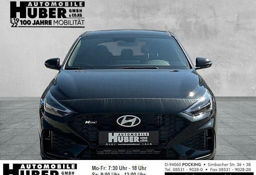 Neu Hyundai i30 N Line 140 PS (102 kW) 2025 Schwarz Limousine