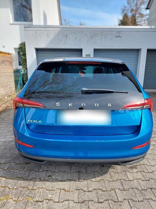 Gebraucht Skoda Scala Style 116 PS (85 kW) 2019 Blau Kleinwagen