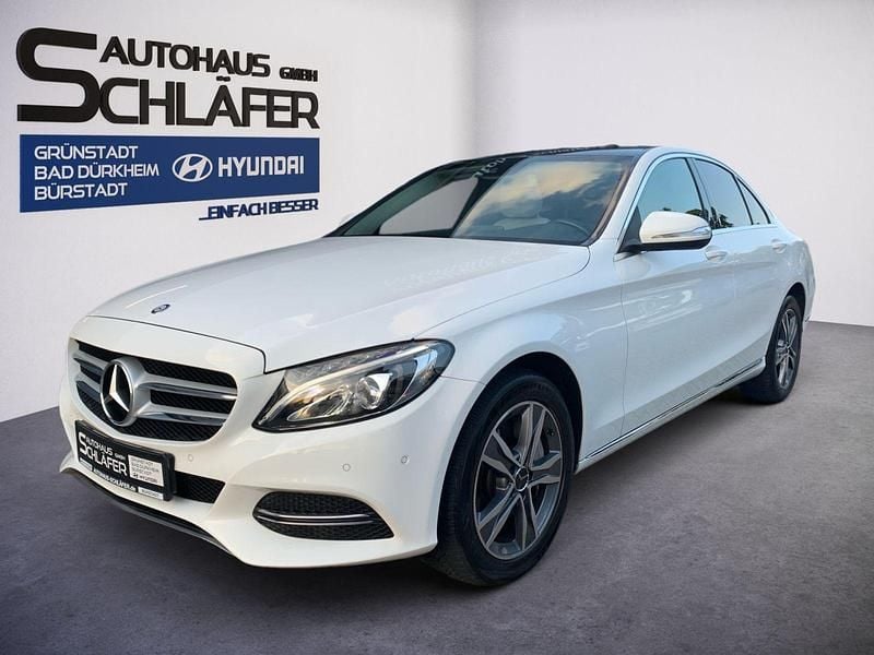 Polarweiss unilack Gebraucht 2015 Mercedes C400 Avantgarde Limousine | 24.480 € (Fairer Preis) - Bild 1/4