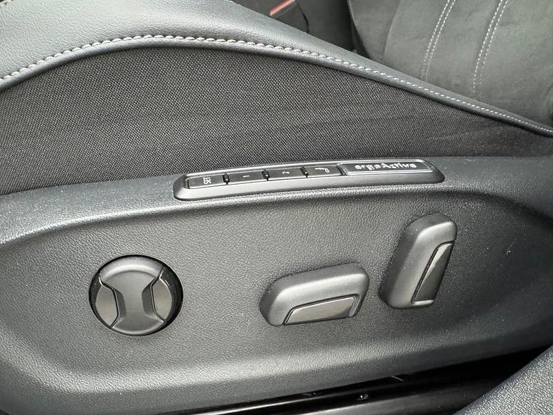 Gebraucht VW ID.7 Pro 210 kW (286 PS) 2024 Schwarz Kombi