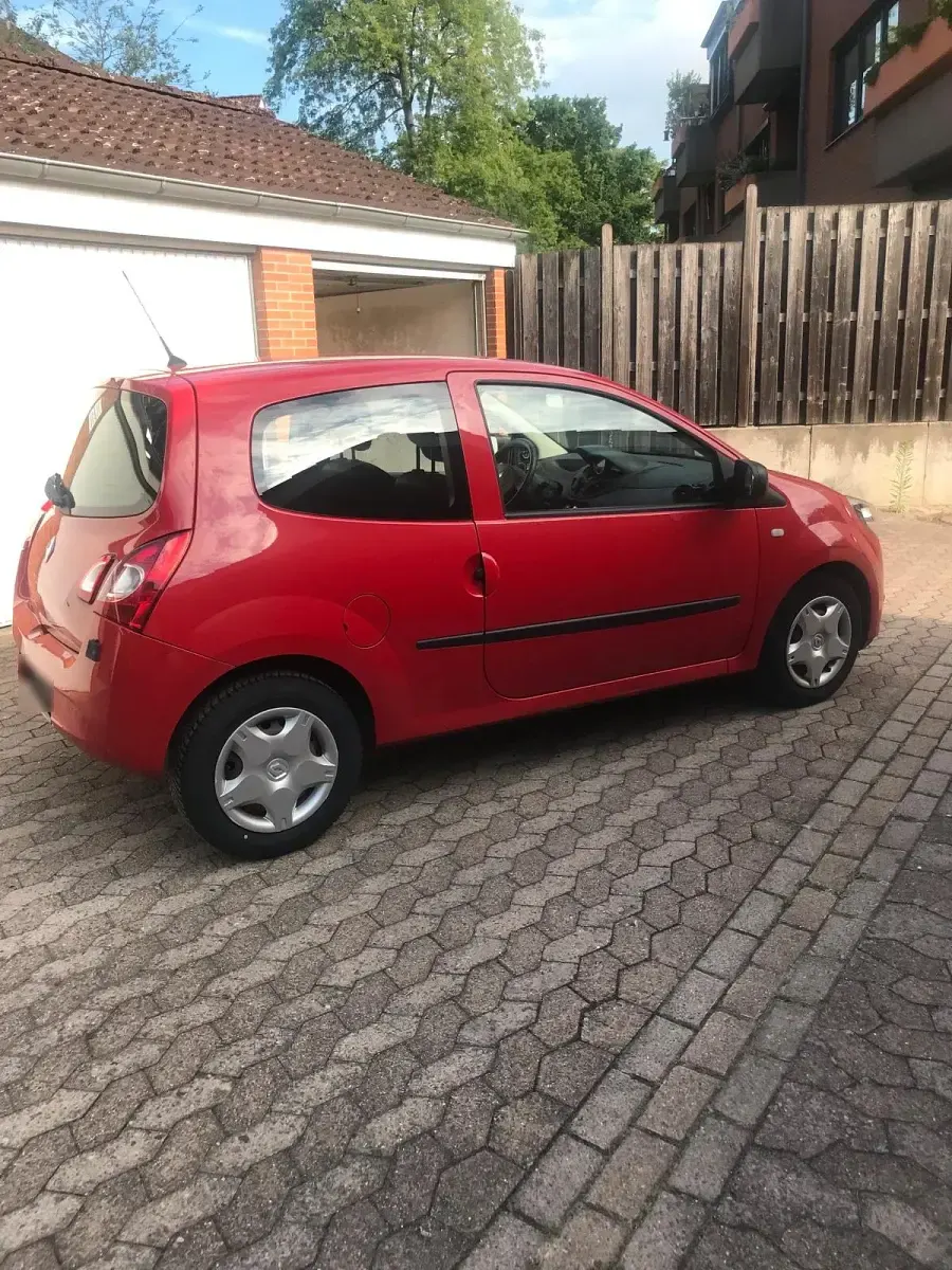 Gebraucht Renault Twingo 75 PS (55 kW) 2013 Rot Kleinwagen