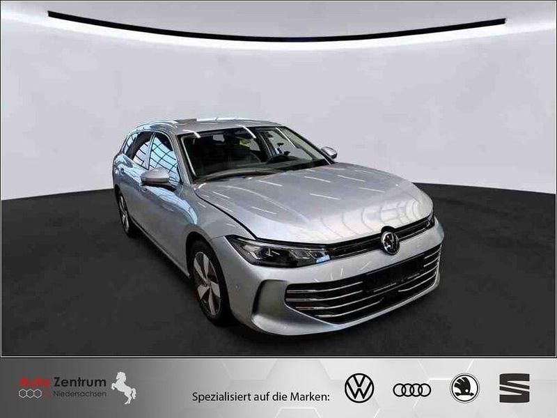 Gebraucht VW Passat Business 150 PS (110 kW) 2025 Silber Kombi