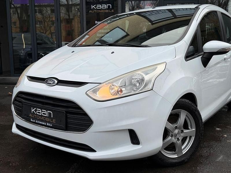 Gebraucht Ford B-MAX Trend 101 PS (74 kW) 2014 Weiß Van / Kleinbus