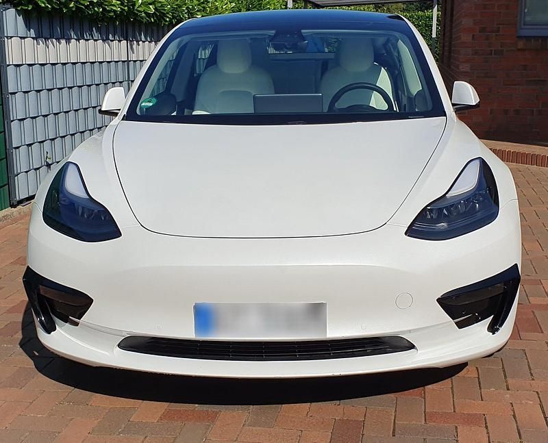 Gebraucht Tesla Model 3 366 kW (498 PS) 2021 Weiß Limousine