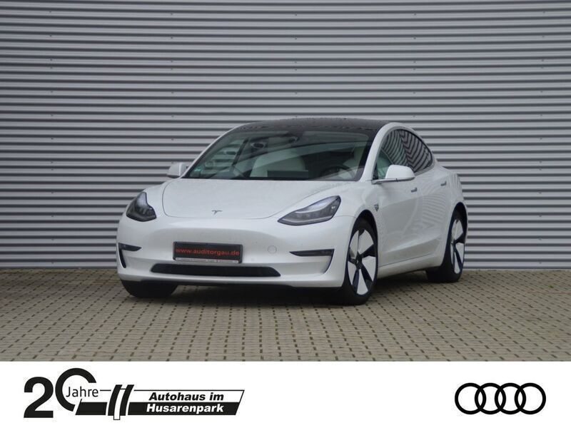 Weiß Gebraucht 2019 Tesla Model 3 Long Range AWD Limousine | 25.990 € (Etwas zu teuer) - Bild 1/4