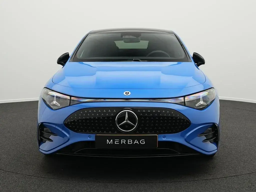 Gebraucht Mercedes CLA 250+ AMG line 200 kW (272 PS) 2025 Blau Limousine